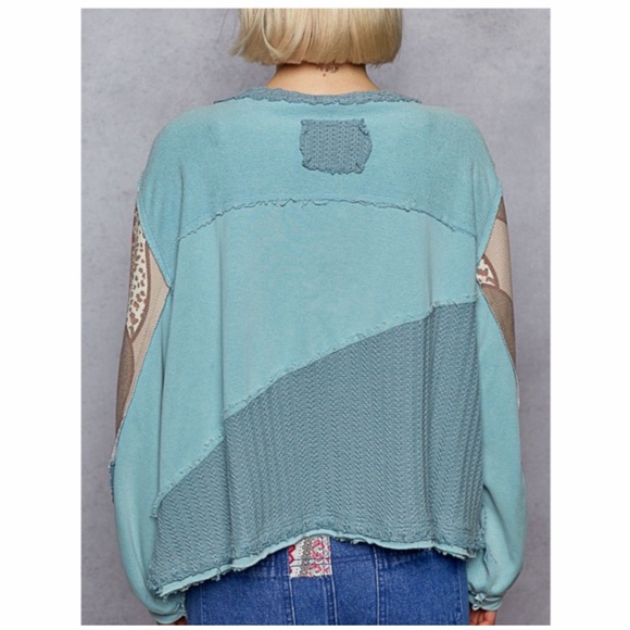 POL Teal Blue Floral Print Peace Patch French Terry Top - Picture 4 of 4